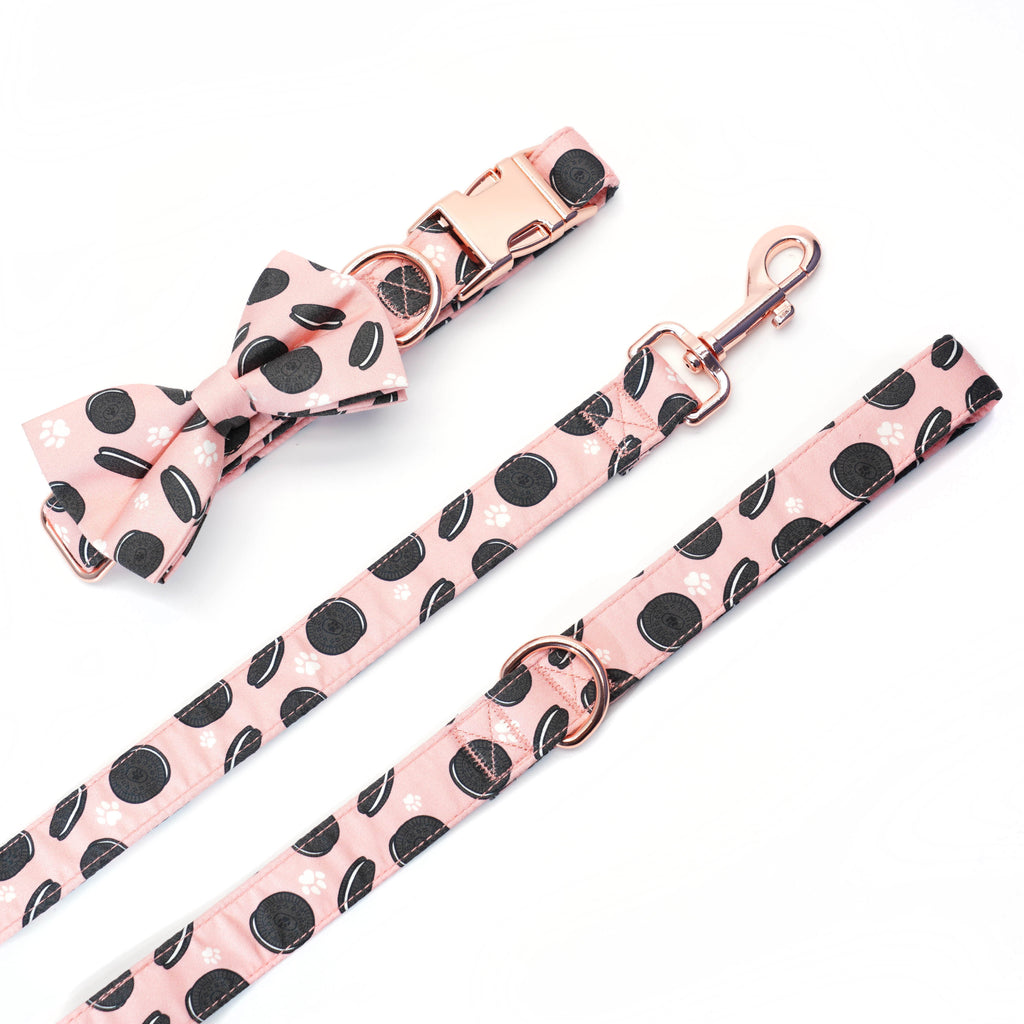 Pamper Your Pup with a Chocolate Chip Cookie Bow Leash Set!